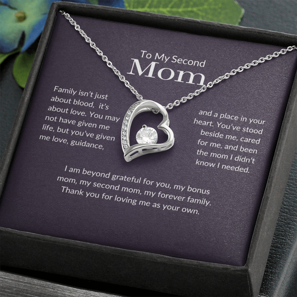 necklace with heartfelt message for second mom